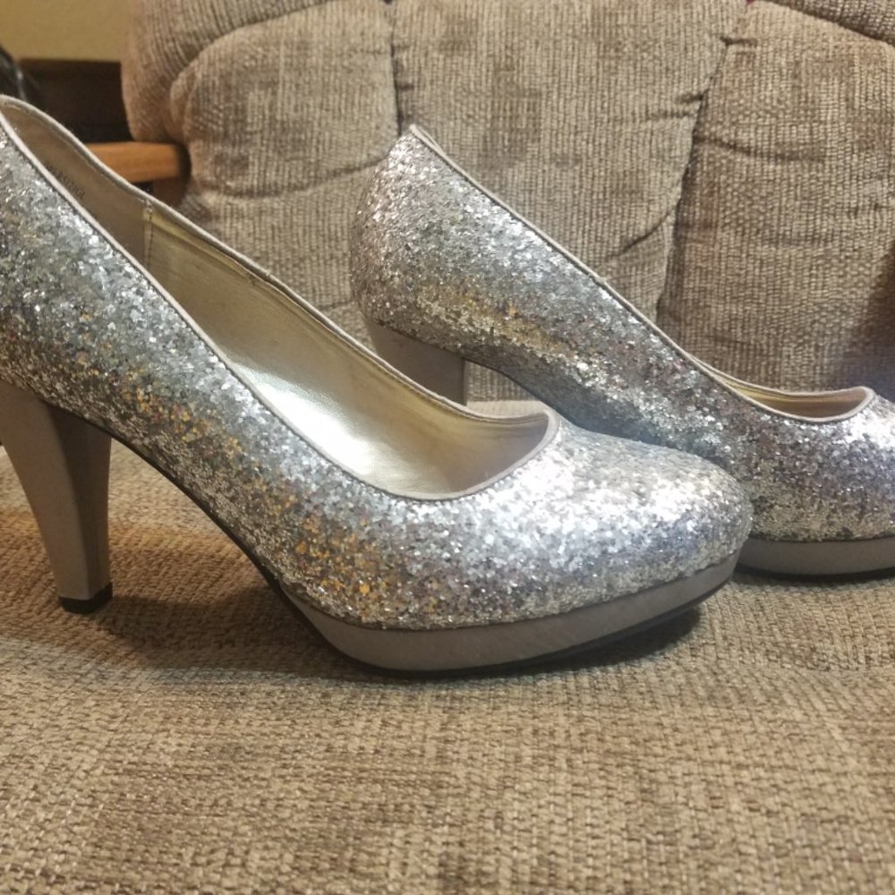 Silver Glitter Pumps